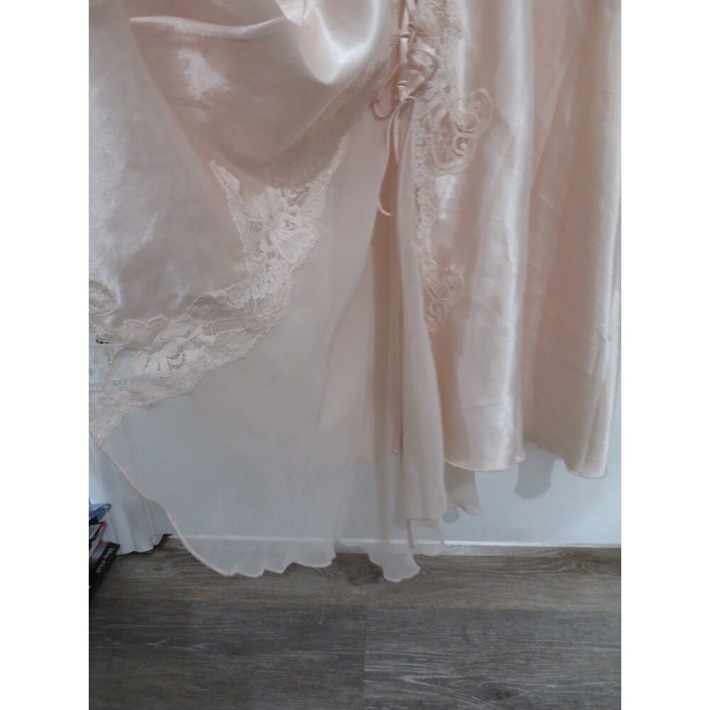 Victoria's Secret Sz M Champagne Pink Vintage Satin Lace Trim Maxi Dress Slip - Picture 7 of 8